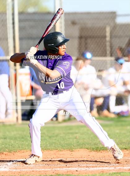Thumbnail 2 in Kirtland Central vs. Cherry Creek (Coach Bob National Invitational) photogallery.