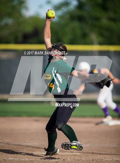 Thumbnail 2 in Escalon vs. Mariposa County (CIF SJS D5 Final) photogallery.