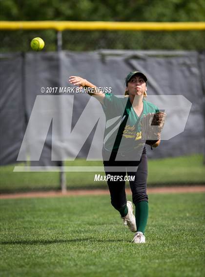 Thumbnail 2 in Escalon vs. Mariposa County (CIF SJS D5 Final) photogallery.