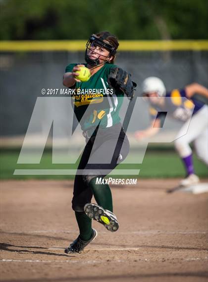 Thumbnail 3 in Escalon vs. Mariposa County (CIF SJS D5 Final) photogallery.