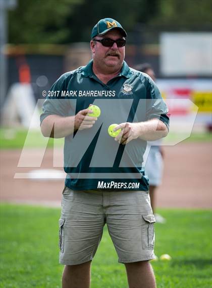 Thumbnail 3 in Escalon vs. Mariposa County (CIF SJS D5 Final) photogallery.