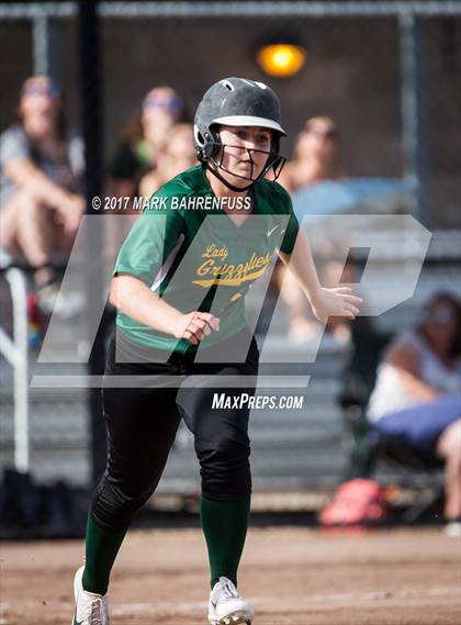 Thumbnail 1 in Escalon vs. Mariposa County (CIF SJS D5 Final) photogallery.