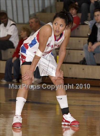 Thumbnail 1 in Hampton vs. St. Marys (PIAA Class AAA First Round) photogallery.