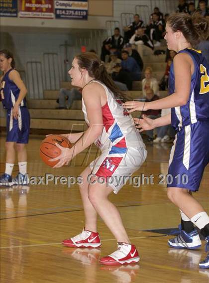 Thumbnail 1 in Hampton vs. St. Marys (PIAA Class AAA First Round) photogallery.