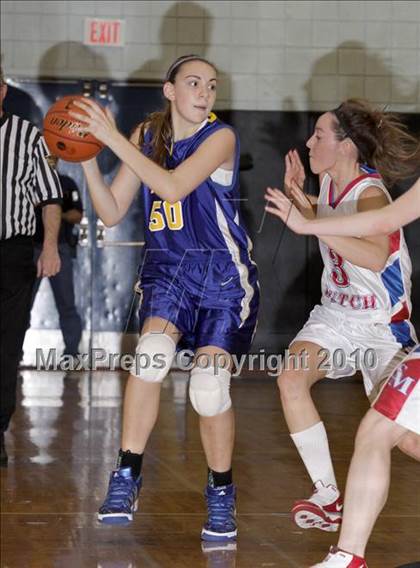 Thumbnail 2 in Hampton vs. St. Marys (PIAA Class AAA First Round) photogallery.