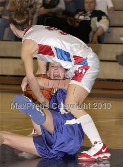 Thumbnail 2 in Hampton vs. St. Marys (PIAA Class AAA First Round) photogallery.