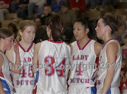 Thumbnail 2 in Hampton vs. St. Marys (PIAA Class AAA First Round) photogallery.