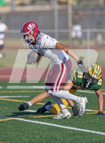 Thumbnail 2 in La Serna @ Edison photogallery.