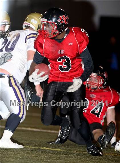Thumbnail 2 in Holy Cross vs. Somerset (2011 Class 2A KHSAA Commonwealth Gridiron Bowl) photogallery.