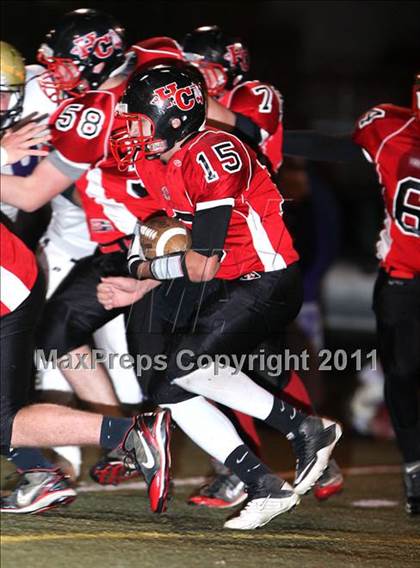 Thumbnail 3 in Holy Cross vs. Somerset (2011 Class 2A KHSAA Commonwealth Gridiron Bowl) photogallery.