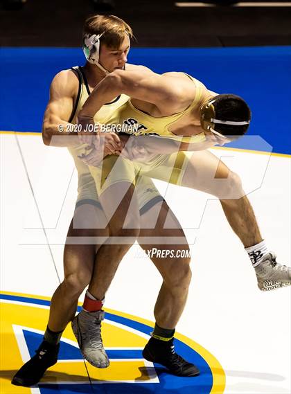 Thumbnail 1 in CIF Championships (152lbs to 285lbs) photogallery.