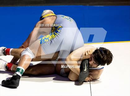Thumbnail 3 in CIF Championships (152lbs to 285lbs) photogallery.