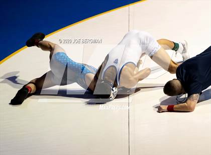 Thumbnail 2 in CIF Championships (152lbs to 285lbs) photogallery.