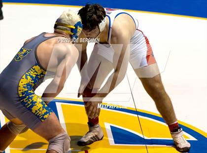Thumbnail 2 in CIF Championships (152lbs to 285lbs) photogallery.