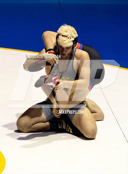 Thumbnail 2 in CIF Championships (152lbs to 285lbs) photogallery.