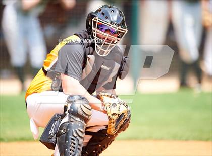 Thumbnail 3 in Greensboro Day @ Ravenscroft photogallery.