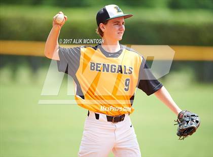 Thumbnail 2 in Greensboro Day @ Ravenscroft photogallery.