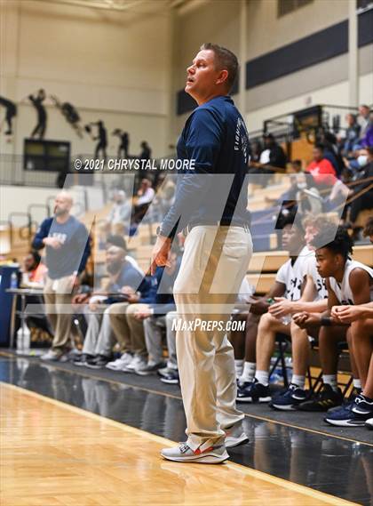 Thumbnail 3 in Cumberland Christian Academy vs. Marietta (Lemon Street Classic) photogallery.