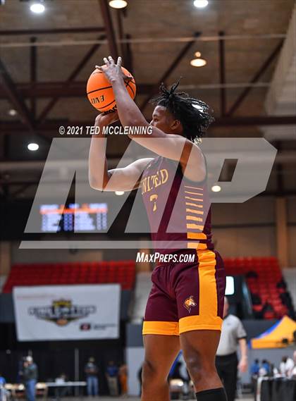 Thumbnail 2 in Christian Brothers vs. Beaumont United (King Cotton Classic) photogallery.