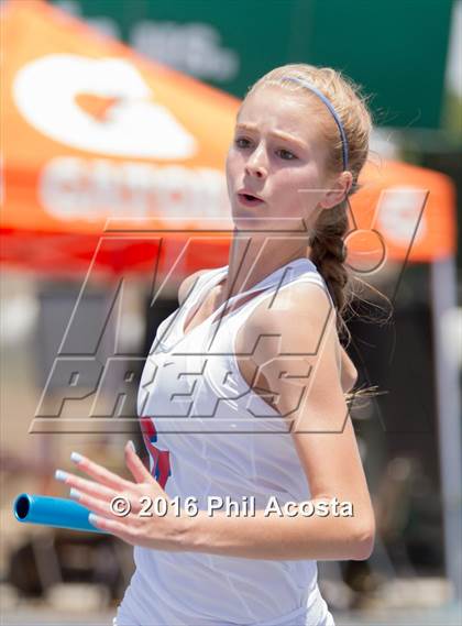 Thumbnail 3 in CIF Southern Section Track and Field Divisional Finals (Girls Events) photogallery.