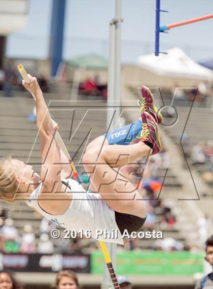Thumbnail 2 in CIF Southern Section Track and Field Divisional Finals (Girls Events) photogallery.