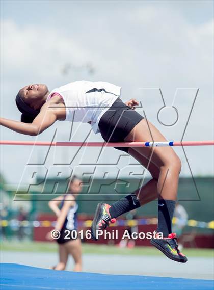 Thumbnail 1 in CIF Southern Section Track and Field Divisional Finals (Girls Events) photogallery.