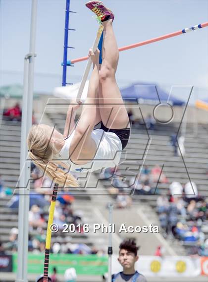 Thumbnail 2 in CIF Southern Section Track and Field Divisional Finals (Girls Events) photogallery.