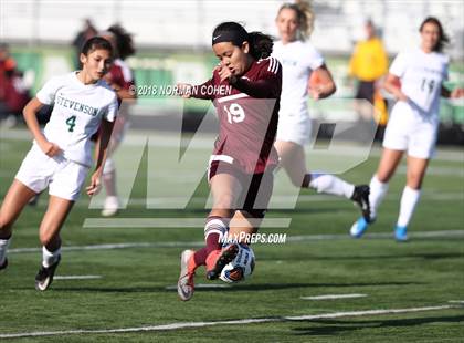 Thumbnail 1 in Stevenson vs. Zion-Benton (IHSA 3A Regional Semifinal) photogallery.