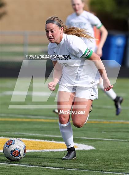 Thumbnail 2 in Stevenson vs. Zion-Benton (IHSA 3A Regional Semifinal) photogallery.