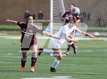 Thumbnail 3 in Stevenson vs. Zion-Benton (IHSA 3A Regional Semifinal) photogallery.