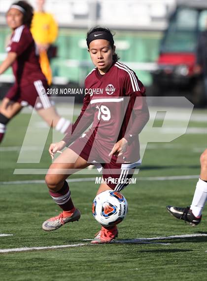 Thumbnail 3 in Stevenson vs. Zion-Benton (IHSA 3A Regional Semifinal) photogallery.