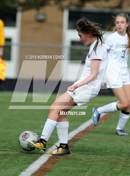 Thumbnail 2 in Stevenson vs. Zion-Benton (IHSA 3A Regional Semifinal) photogallery.