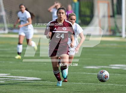 Thumbnail 1 in Stevenson vs. Zion-Benton (IHSA 3A Regional Semifinal) photogallery.