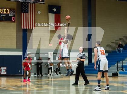 Thumbnail 1 in North Garland vs. Sachse photogallery.