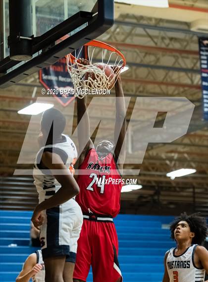 Thumbnail 2 in North Garland vs. Sachse photogallery.