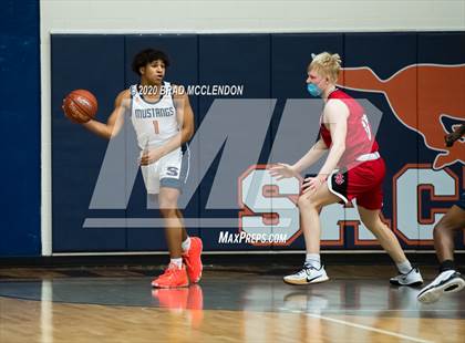 Thumbnail 2 in North Garland vs. Sachse photogallery.