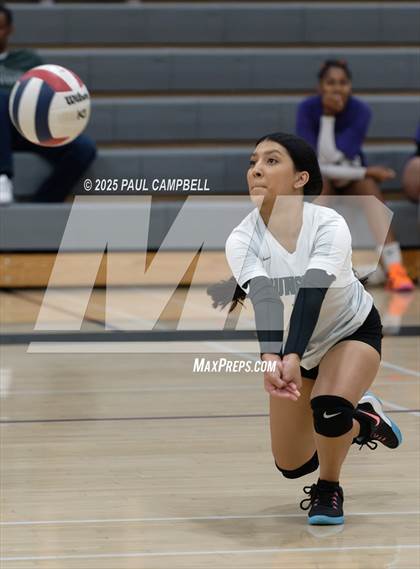 Thumbnail 3 in FR: Youngker @ North Canyon photogallery.