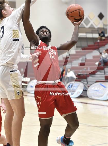 Thumbnail 1 in Mater Dei Catholic vs. Orange Lutheran (Rancho Mirage Holiday Invitational) photogallery.