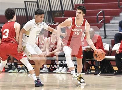 Thumbnail 2 in Mater Dei Catholic vs. Orange Lutheran (Rancho Mirage Holiday Invitational) photogallery.