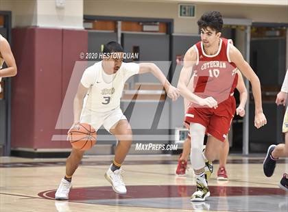 Thumbnail 1 in Mater Dei Catholic vs. Orange Lutheran (Rancho Mirage Holiday Invitational) photogallery.