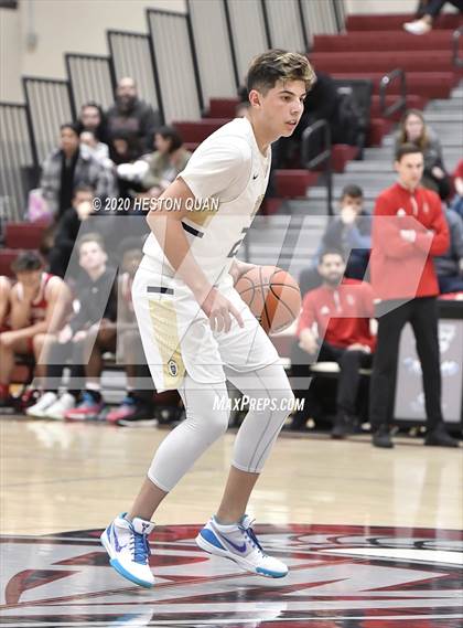 Thumbnail 1 in Mater Dei Catholic vs. Orange Lutheran (Rancho Mirage Holiday Invitational) photogallery.