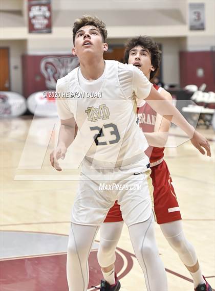 Thumbnail 3 in Mater Dei Catholic vs. Orange Lutheran (Rancho Mirage Holiday Invitational) photogallery.