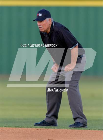 Thumbnail 3 in Ganado @ Thorndale (2A Bi-District Playoffs) photogallery.