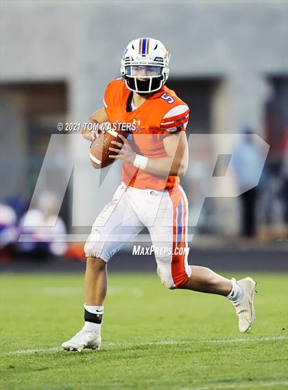 Thumbnail 1 in Cuthbertson @ Marvin Ridge photogallery.