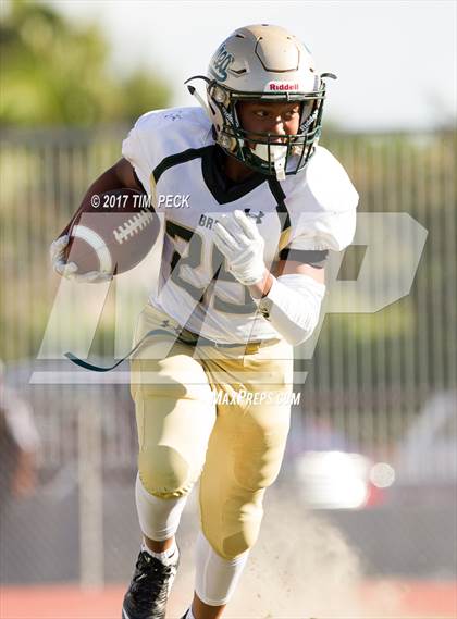 Thumbnail 2 in Brea Olinda @ Foothill photogallery.