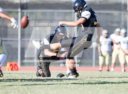Thumbnail 2 in Brea Olinda @ Foothill photogallery.