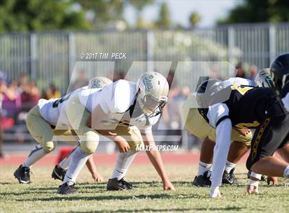 Thumbnail 3 in Brea Olinda @ Foothill photogallery.
