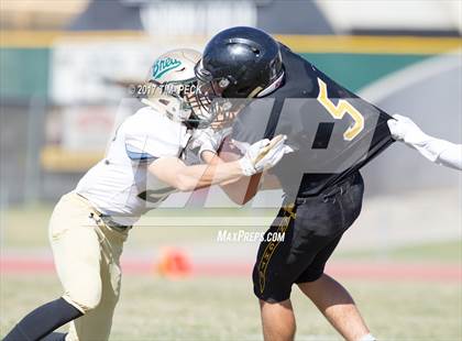 Thumbnail 3 in Brea Olinda @ Foothill photogallery.