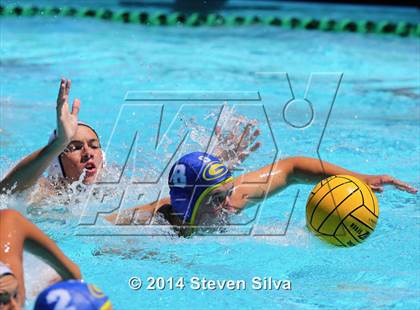 Thumbnail 3 in Grossmont vs. Serra (9th Annual Draz Classic) photogallery.