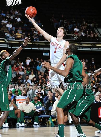 Thumbnail 3 in Long Beach Poly vs. Mater Dei (CIF SS D1AA Final) photogallery.